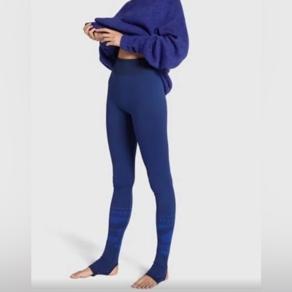 Tory Burch Sport stirrup leggings - size large